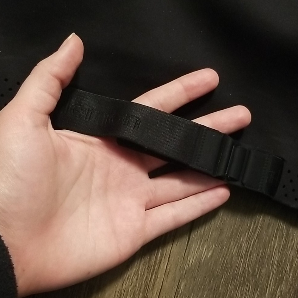 New Lululemon Bra - Picture 2 of 5